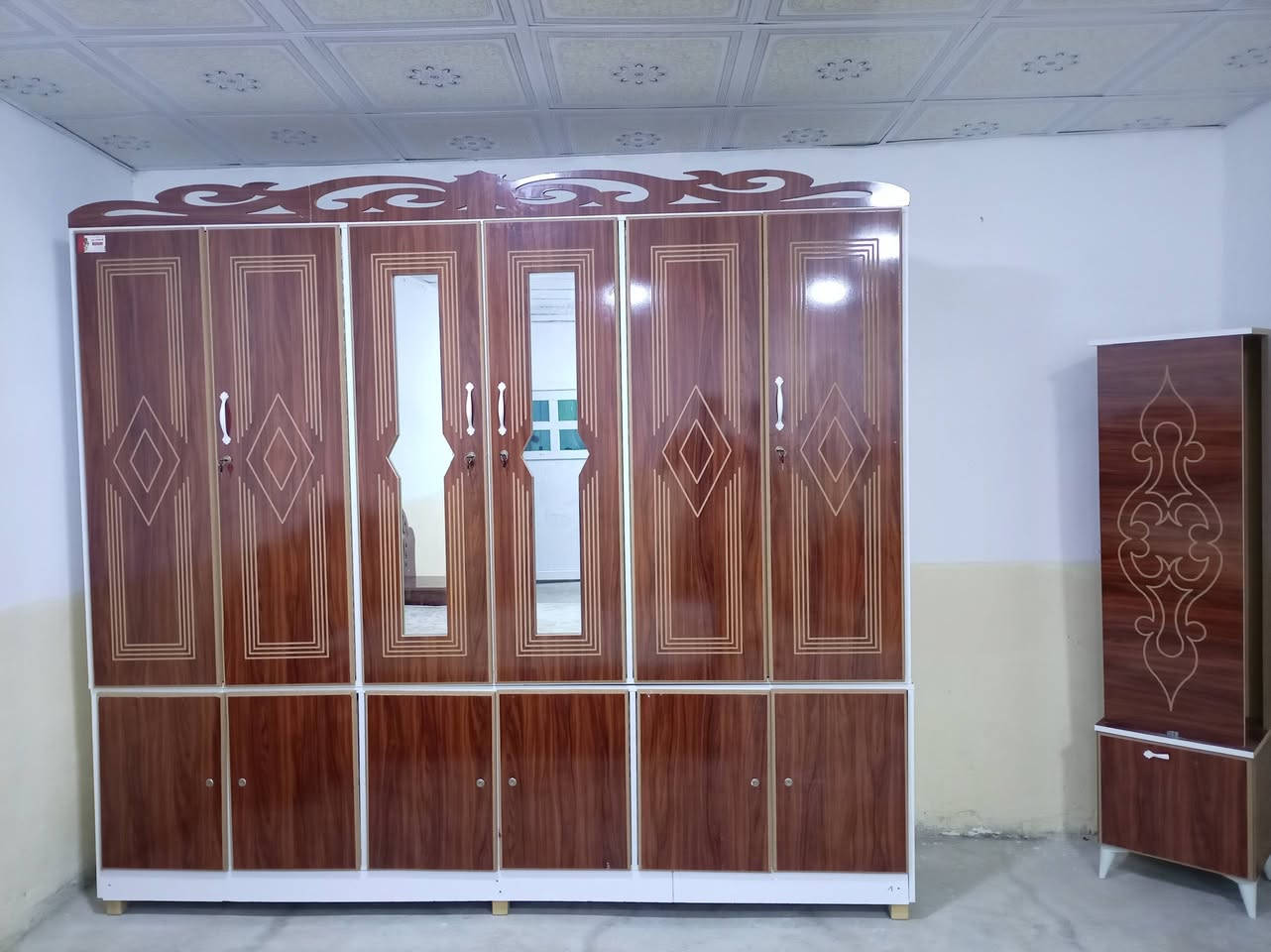 السلام عليكم غرفة للبيع مستعملة قليلة نضيفه حيل 

#المكان  _قضاء الحويجة السعر خاص للاستفسار على

     #_الرقم. 
                    ***********
