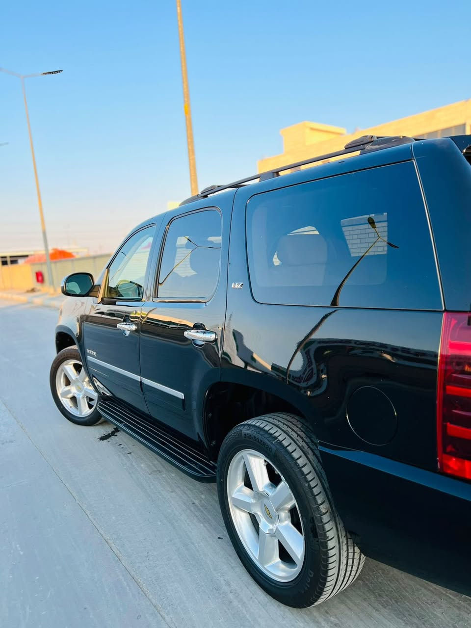 السلام عليكم تاهو 2010 ادوات ادوات ادوات كوم حديد سياره فول الفول عده الفتحه سياره كلش جديده بدون كص ولا ضربه داخل بيجي جنطه كهرباء كراسي كهرباء وبعد هواي موصفات حته دبلات خلفيه كهرباء تصعد
وتنزل كير مكينه حداده اكسل تبريد بل كارتون رقم الهاتف 
***********

مراوس بأصولي عادي اكمل فوكها شنو عندك نزل بالتعاليق
