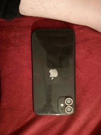 آيفون 11 • ١٢٨ جيجا • بطارية ٨١٪