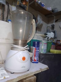 خلاطات مستعملة • نظيفة • النجف