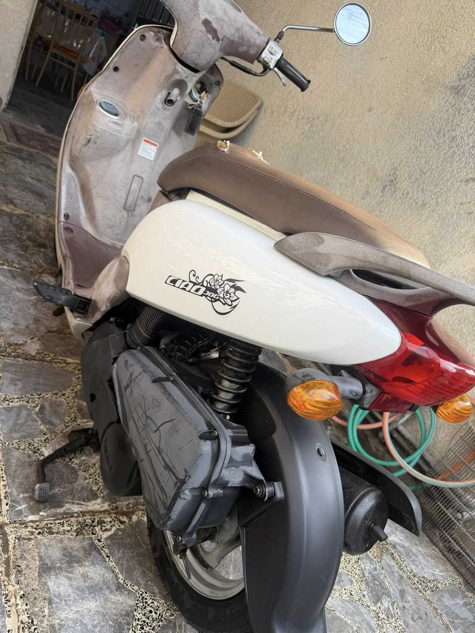 متاح دراجه فله جديده لوك صار اقل شهر من نازله من الرمبه برغي ممفتوح بيه مكان شارع فلسطين الرقم *********** سعر ٩٠٠
