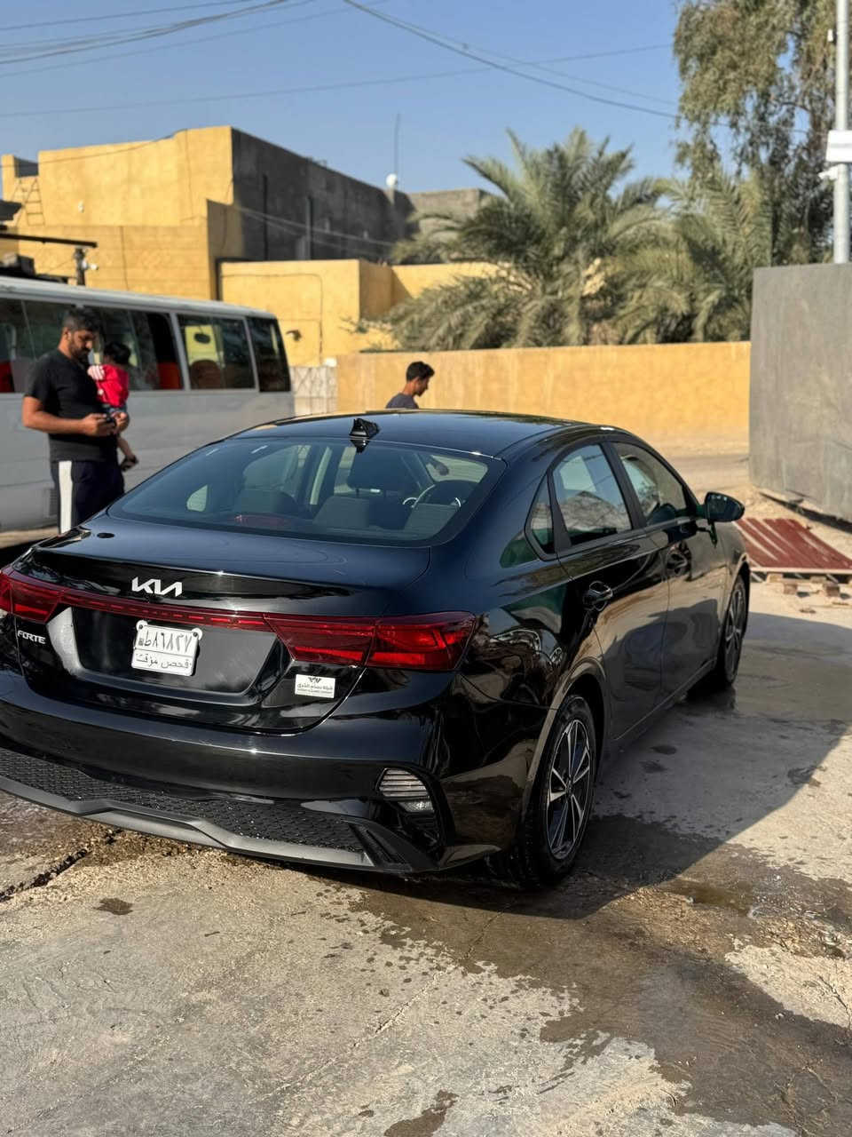 السلام عليكم فورتي واريد أمريكي مديل أربع وعشرين مكفوله بدون حادث بدون ظربه وبدون رقم السعر 145وبيهه مجال حك الجيه لاستفسار ***********
