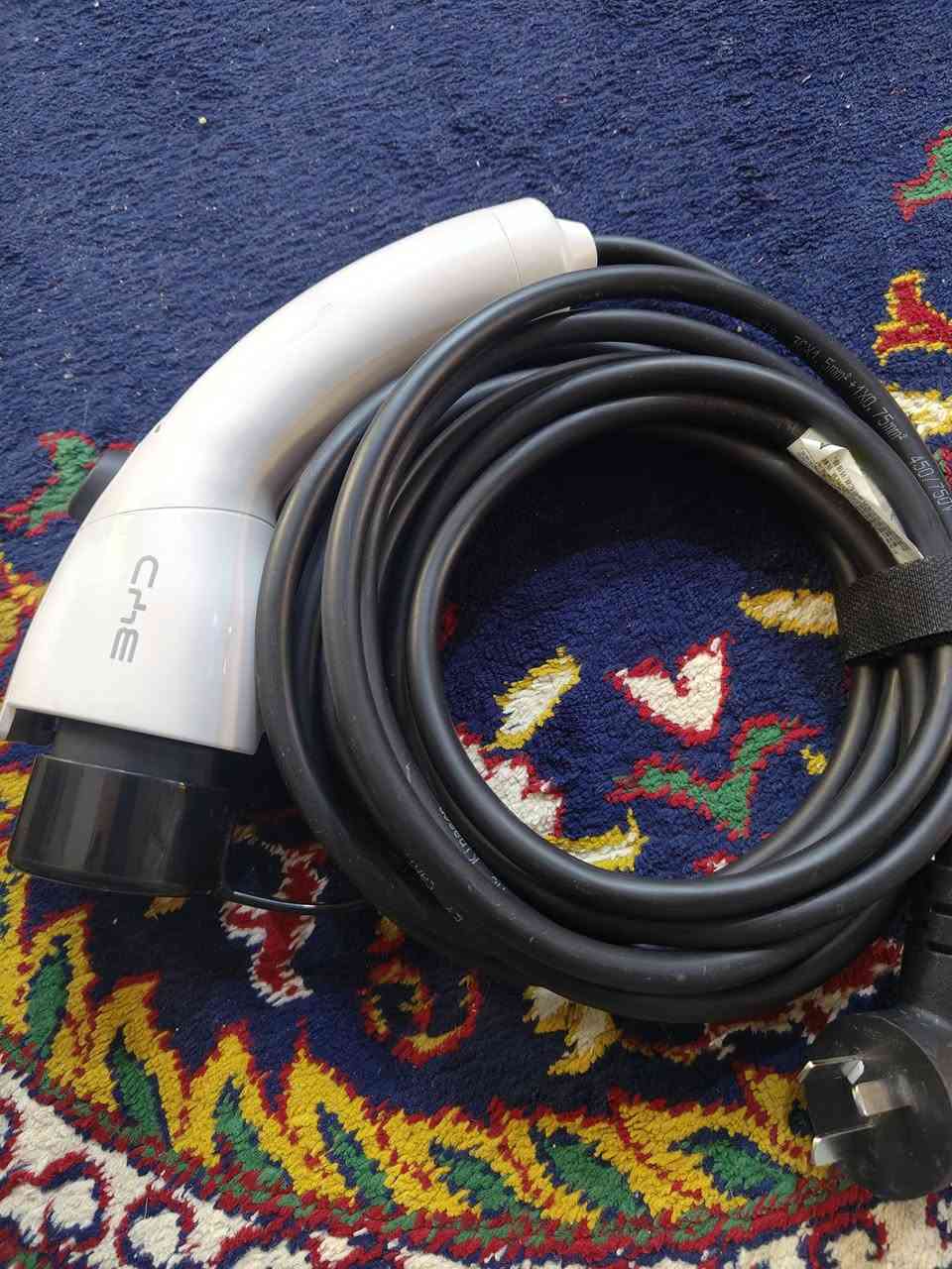 شاحنة BYD للبيع
الاصلية تجي ويه السيارة
10   امبير
السعر : 100 الف وبيه مجال
***********
عنواني النجف 
توصيل للمحافظات موجود عن طريق الشركات التوصيل
