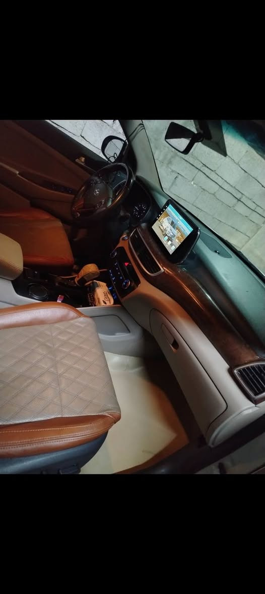 ضمان شركة ( الكاصد )
موديل ٢٠٢٠

فوووول مواصفات ١/١ عدا البانورام 

⬅️رقم بغداد الدولي الجديد

 مشروع وطني مجددة الى سنة ٢٠٣٠

ماشية 80 الف كم فقط

السيارة ب اسمي تحويل ثاني يوم 

⬅️السياره فول كوري اصل

مواصفاته /

بصمة تشغيل

بصمة ابواب

خمس عدسات

٣ انضمة قيادة

٢ كراسي كهرباء

أريل نفكيشن

شاشه أبل كار بلي البلادية مال كاصد

الداخل كشنات جلد بلاديه بقلاوه

٢ لدات امامية 

ثلاجه بلجكمجه
كامرة امامية خلفية

محرك ٢٠٠٠ دوش

فول تحكم ستيرن

الدوسات علامة توكسان 

كشافات زينون

الدشبول والغرفه الداخلية كله صاج 

شحن لاسلكي
حساس خلفي

مري شفط ويا القفل

سايد بريك بلرجل 

نضام ترحيب

ويل ١٨

مخرج Aux 

مخرج usb

لد امامي 

مثبت سرعة

اشاير بلمري

يدات نيكل 

قطعتين تبريد    
مكان سيارة بغداد 
للستفسار ***********
