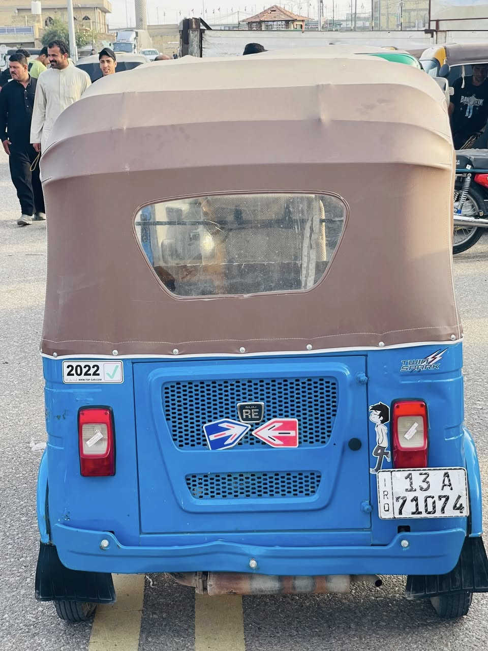 سلام عليكم تكتك البيع مكينه  مكفوله كشره بيها الغد معمر تكتك جاهزه تخم تاير كهربائيات شغاله مسجل دوشمه تكتك جاهزه خير من يم الله تكتك مال جناي سعر ٧٢٥٠ وبيها مجال تصل ***********
