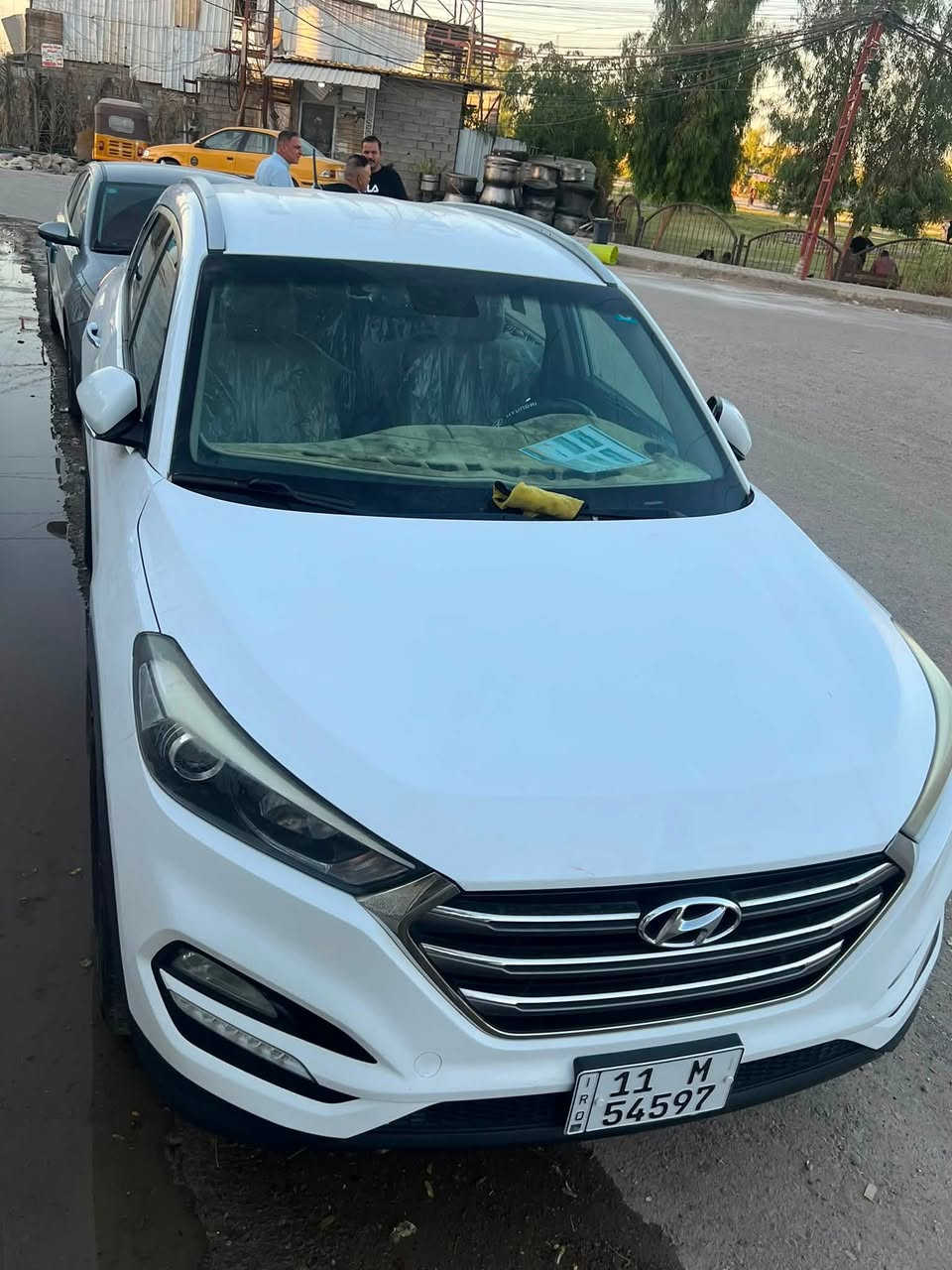توسان ٢٠١٦ بغداد باسمي سوناره مرفق سياره نظيفه  حداديه كير تبريد ثلج خير من الله وال مكينه  مفتوحه ماشيه 188 سياره خليجيه  مكينه2000دوش تخم تاير جديد  السعر 147بيه مجال عنوان بغداد الحريه ***********
