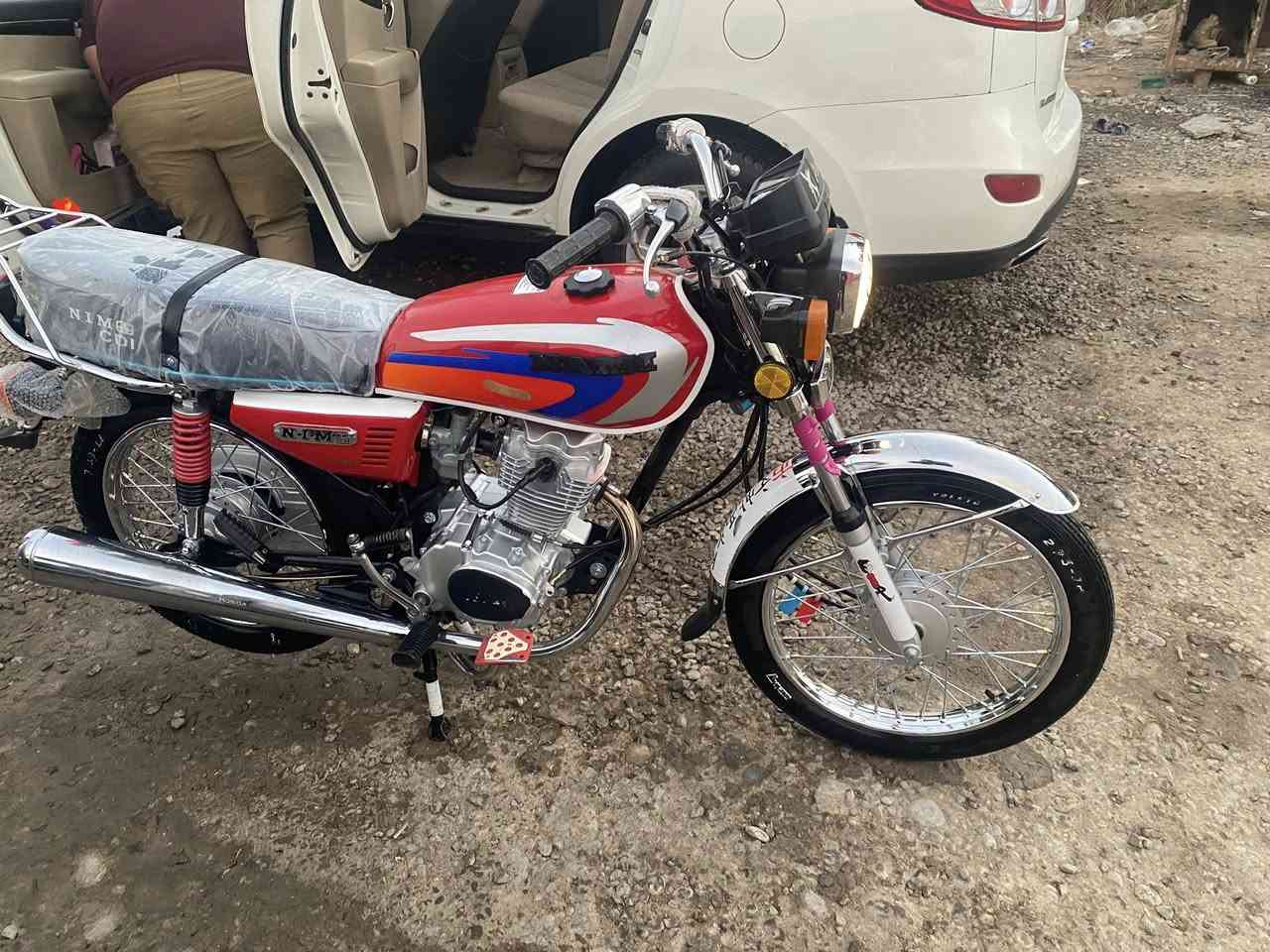 سلام عليكم دراجه نامه للبيع موديل 25 دراجه زيرو مكفوله كفاله عامه من الشخط محرك خير من الله ما مفتوح دراجه ما بيهه نقص لو برغيً ومال جناي أوراق كامله السعر 700 وبيهه مجال حك الجيه الستفسار ***********  أخوتي رجأن المو شراي لا يتعبني وتحياتي
