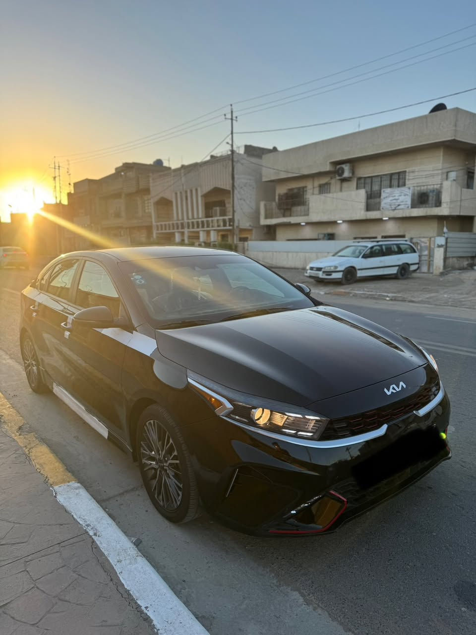 فورتي جيتي لاين
موديل 2023

السياره جديده بعدها ماشيه34mi

محرك المرغوب 2000 دوش

بصمه

رادار امامي خلفي

تحديد مسار

نقطه عمياء

مانع انزلاق

مانع اصدام

انضمه قياده

سبوت عادي ايكوا

هواي مواصفات بيهة ممذكوره

السعر 165بيها مجال للشراي

مكان بغداد 

الرقم ***********
