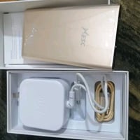 باور بانك • شاحن محمول • بطارية خارجية