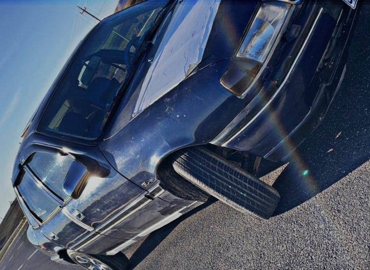 ئۆپل ڤیکترا 1992 
مەکینە ٢٠
 گێر و مەکینە بەشەر ت
سڵایدە Abs 
پشت و پێش کەپس
 بەدەنە و دۆسە بیلاد 
سەیارەکە لە دەستە نەک مەعرەز 
چوار تایە و ویل لۆک تازە بەستراو 
وەکالە بەشەرت

سعر لە کۆمێنت داوابکە ڕاستەخۆ بۆت دیت 📩 

زۆربەجوانی پاکی ماوە هیچ خەلەلیکی تیدا نییە 

ژمارەی خاوەنی 
***********
