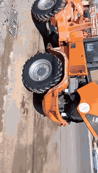 شوفل L30 مودیل 2000 بۆفرۆشتن هه موو گیانی بەشە پەمپ کارە بایی اکسل زۆر خاوینە سعر185معاملە  مشترنیت تلفون مە کە تکایە    ***********   اسیا***********
