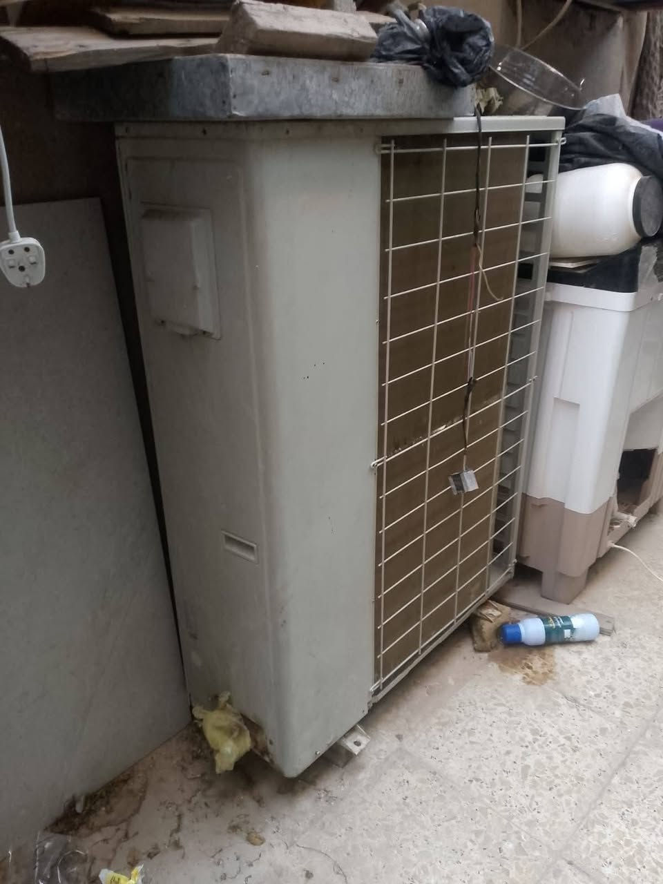 سبالت اواكس خمس طن كنتوري نضيفات غاز شركه لهسه بيهن استخدام قليل كاملات ع فحص


**إذا كنت صاحب هذا الإعلان وتريد حذفه لأي سبب، رجاءا أرسل رسالة إلى الدعم الفني**