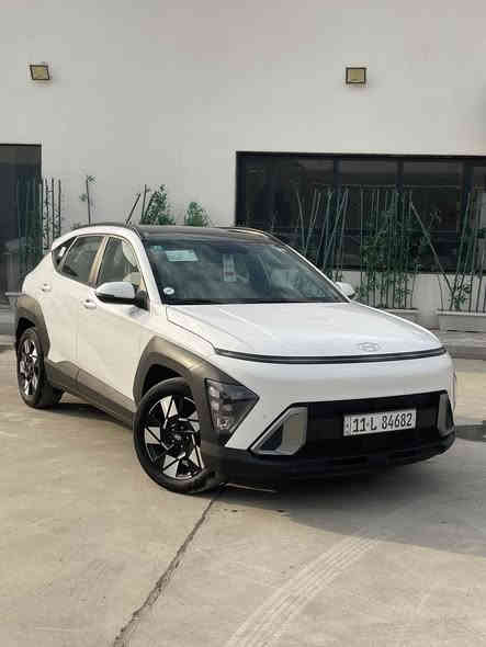 السلام عليكم هونداي كونا موديل 2024 خليجي فول موصفات واحد على واحد 3بصمات ابواب وتشغيل عن بعد بنروما مري شفط اشاير بلمري لد نهاري كشن كهرباء تبريد خلفي شاحن واير ليس اوتو هولد نقطة عمياء حساسات امامي خلفي ويل كروم شاشه كار بلي رقم بغداد ماشيه 6000 كيلو انضمة قياده هندبريك دكمه مانع انزلاق وتزحلق وبعد بيه موصفات  مكفوله كفاله عامه بدون زلغ مكان السياره بغداد البياع مدخل المعارض السعر 200 ورقه وبيه مجال بسيط  ***********/***********
