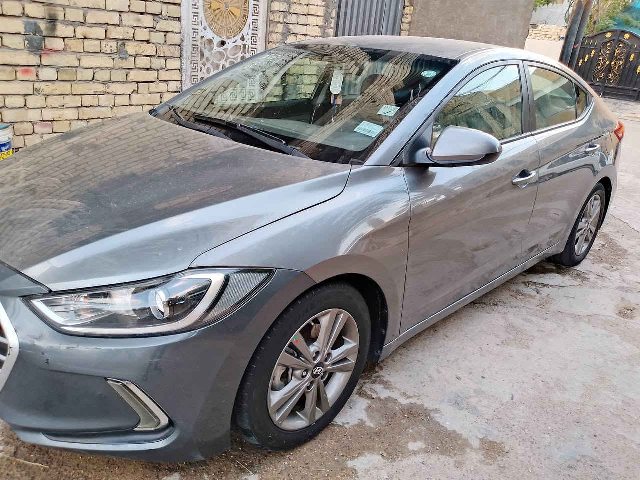 السلام عليكم اخوان من رخصت الادمن مديل 18
سياره رقم شمالي نضيفه واحلى من صورا تخبل ترايها حلو وين متريد مكينه 2000 ضربتها دعاميه امامي وجاملغ امامي فقط بدون دواخل تحكم سترين شاشه كامره حساسات تبريد تدفة كله شغال ويل كب مالتها سعرها 140 وبيها مجال قليل حك جيهة ولطيبين الرقم  ***********
