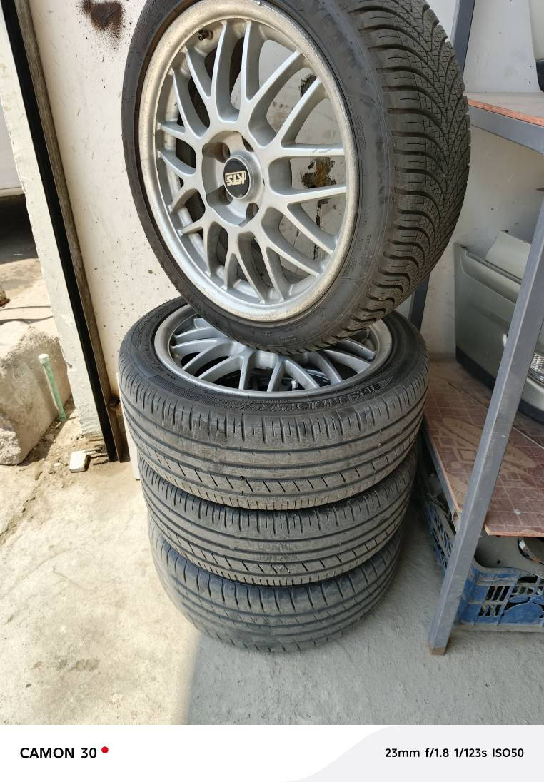 سلام عليكم 
تخم ويلات BBS   وارد يابان حاويه حجم ١٦ للبيع سعرهم ٣٥٠ الف عنوان بصره صناعيه حمدان (***********) البصرة, العراق
