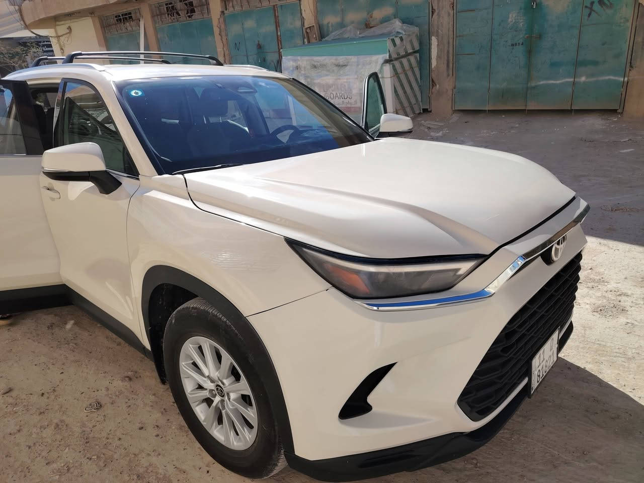 السلام عليكم للبيع السعر 325.بيه مجال شويه
الاستفسار *********** 

تيوتا كراند هايلاندر 2024 

مواصفات xle 

ماشيه 40الف

حادث  بنيدودعاميه ارباك طاك مراجعات سستم  اصلي 

دعاميه مبدله 

 7 راكب 

رقم بغداد 

مواصفات 

شاشه كبيره

كامره 

بصمه  

الاربع بيبان بصمه 

دخول ذكي 

رادار امامي 

رادار خلفي 

وادار جانبي 

نقطه عمياء 

جلد 

تدفئه كراسي 

كراسي كهربائيه اماميه تحكم  

ثلاث قطع تبريد 

منفذ شحن ٦ مكانات 

شحن 

تشغيل عن بعد 

صندوق كهرباء 

وضعيات قياده ايكو سبورت نورمال نزول منحدرات  

داخل جلد بيجي

الارضيه مغلفه كله 

مغلف شامون اصلي

بردات خلفيه 

السياره جديده ونظيفه  وبعد بيه هوايه مواصفات فول ماعده بنوراما  وبيه مجال  البنيد وتعديل راجع  دعاميه مبدله 

رقم

***********

