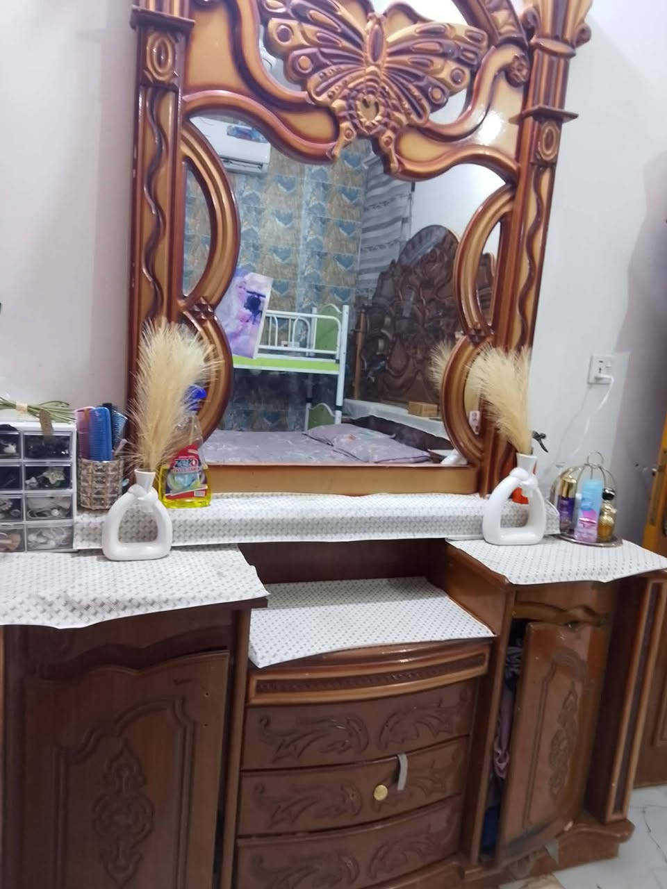 غرف نوم البيع كلمن وسعر اخذ سكرين وتفضل خاص بس شراي رحمه الله والديكم الموشراي لا يراسل


**إذا كنت صاحب هذا الإعلان وتريد حذفه لأي سبب، رجاءا أرسل رسالة إلى الدعم الفني**