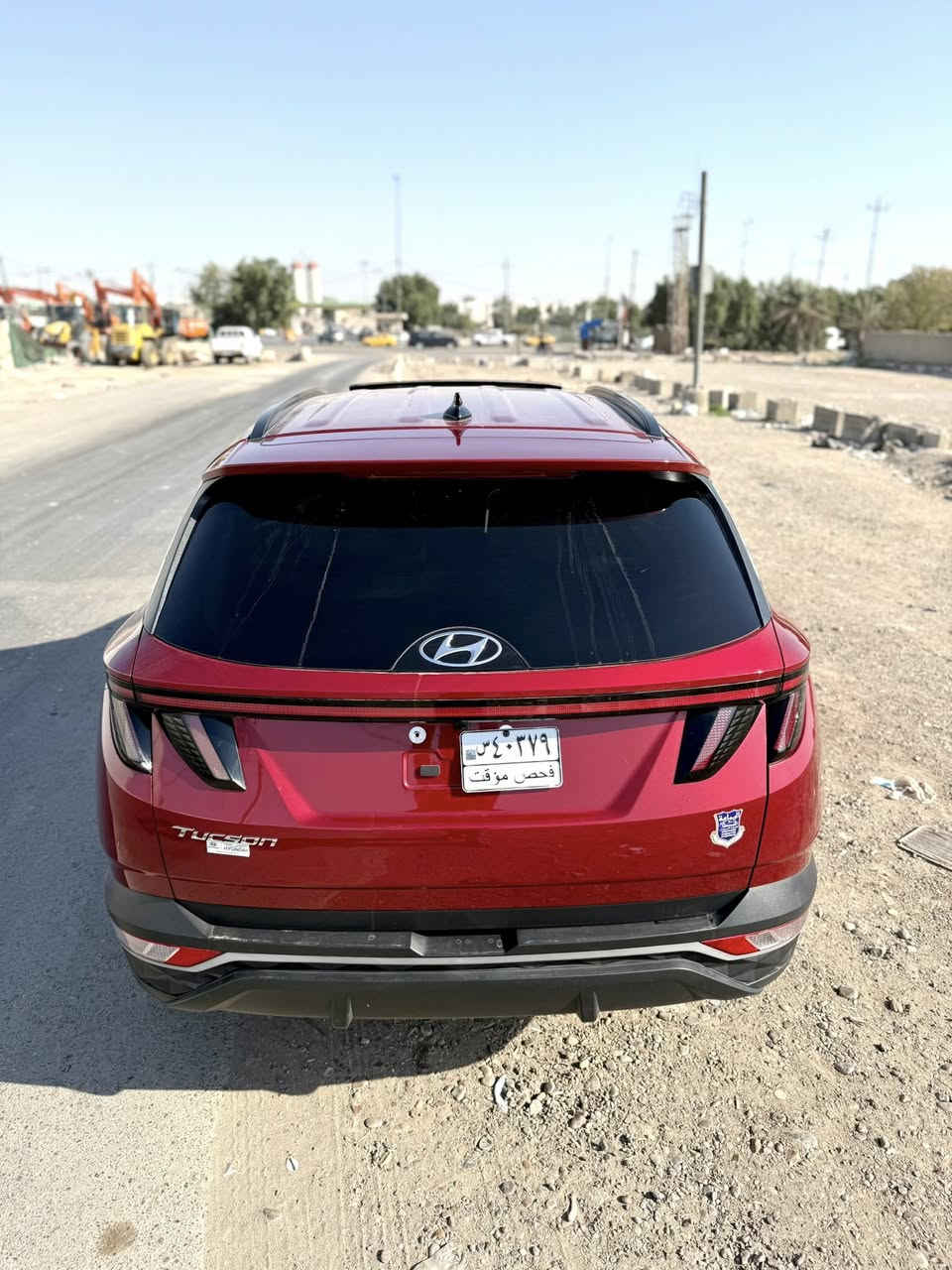 توسان 2024 وارد امريكي
🛑حادثها بدون ايرباك وتبديل 
بجم كبس الصور حادث مرفق بالمنشور 

✅موصفاتها لمتدد 1/1

-فتحة سقف
-شاشة دجتال 
-شاشو كبيرة تدعم الكاربلي
-كشنات جلد 
-بصمة تشغيل عن بعد
-جنطة كهرباء
-كامرة خلفية
-لايت 4 عدسات زنون  
-فول تحكم ستيرن
-فول رادرات 
-كشنات كهرباء
-تدفئة كشنات
-شحن التلفون لاسلكي
-تبريد قطعتين 
-شاشة تحكم بالتبريد 
محرك 2500cc
-ويل كب 17
وبعد بيها هواي موصفات 

دخول على كمرك الجديد بأسمي بدون لوحات
مكان السيارة بغداد
السعر :198$ورقة
 الاتصال :☎️ ‭ ‭0770 963 3108‬
  ‭***********‬        ‭
