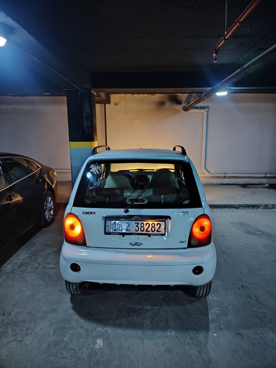 السلام عليكم QQ للبيع موديل 2012 كير محرك صدر نظيف جدا السيارة ماشية 42000 الف السيارة مابيها اي نقص عدا التبريد سنوية جديدة الى 2030 
السعر 3000 $
للاستفسار الاتصال على الرقم 
***********
