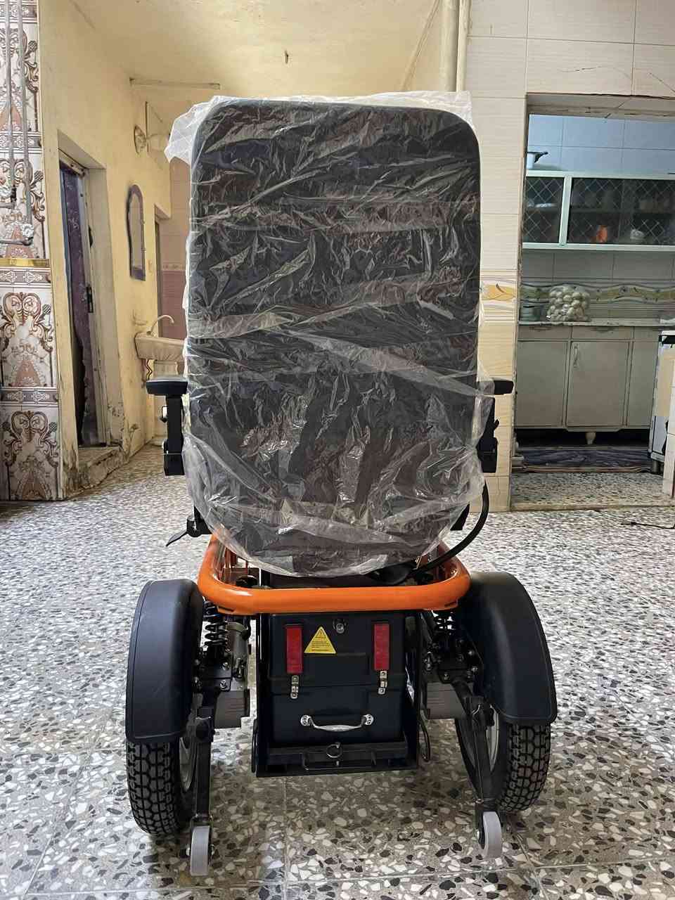 عربانه كهربائية ياباني الصنع جديدة غير مستخدمه  تحكم كهربائي السعر 400 وبيها مجال بغداد مدينه الصدر 
***********
***********
