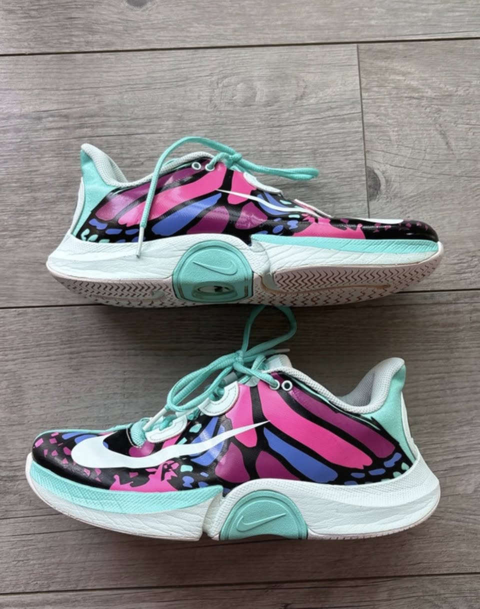 قياس 40 
يتوفر توصيل مجاني


**إذا كنت صاحب هذا الإعلان وتريد حذفه لأي سبب، رجاءا أرسل رسالة إلى الدعم الفني**