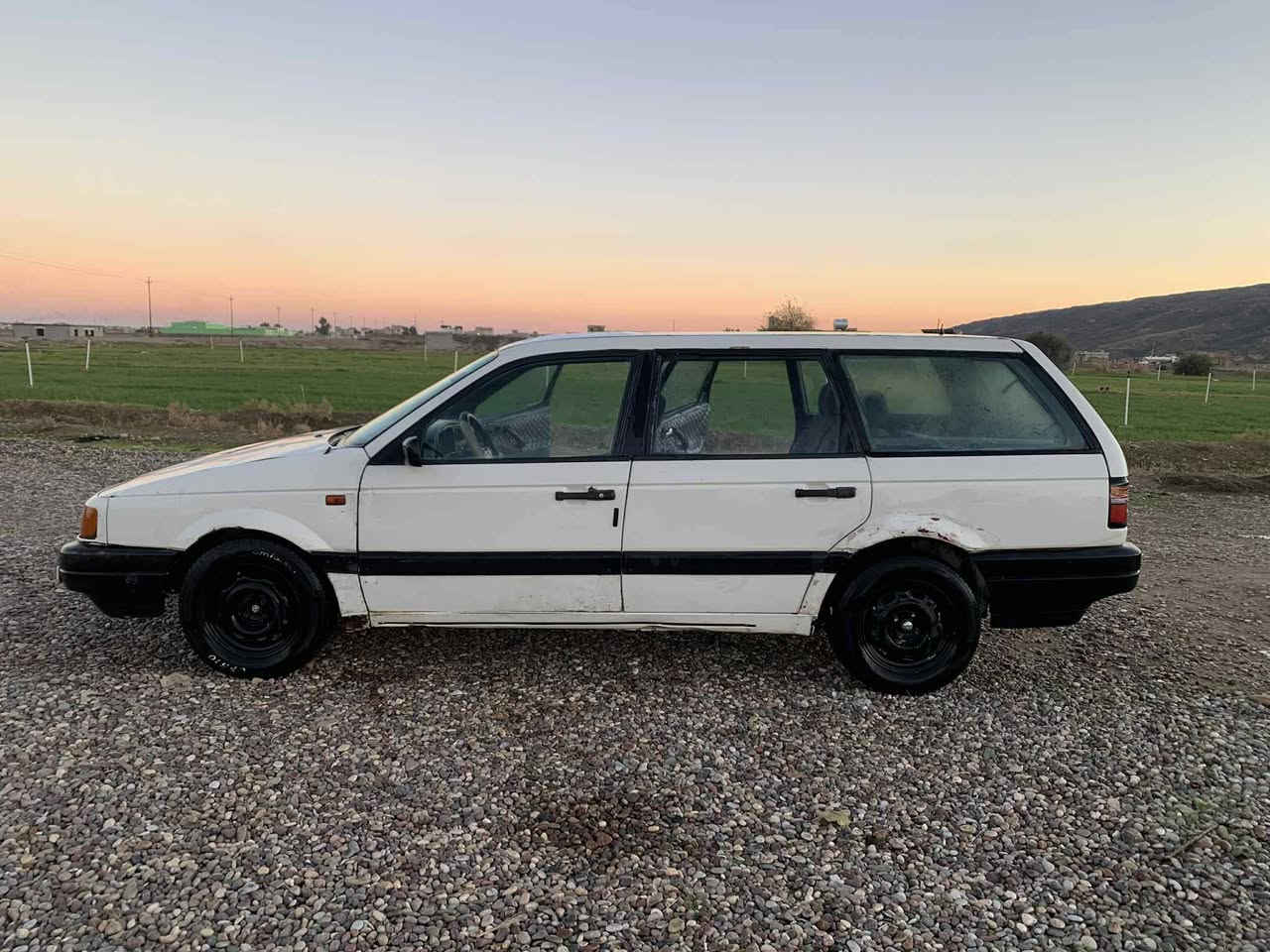 باسات 1991
محرك معمر جديد 

تحويل وكاله 

23وبيها مجال 

شرقاط  اتصال ***********
