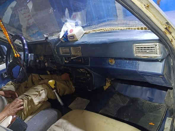 بيكم تيوتا موديل 86 محرك كير اكسل نضيف رقم واسط سنويه لل 27 نقص لوحه بيهه السعر 30مكانهه بغداد الحسينيه وترهم مراوس ***********
