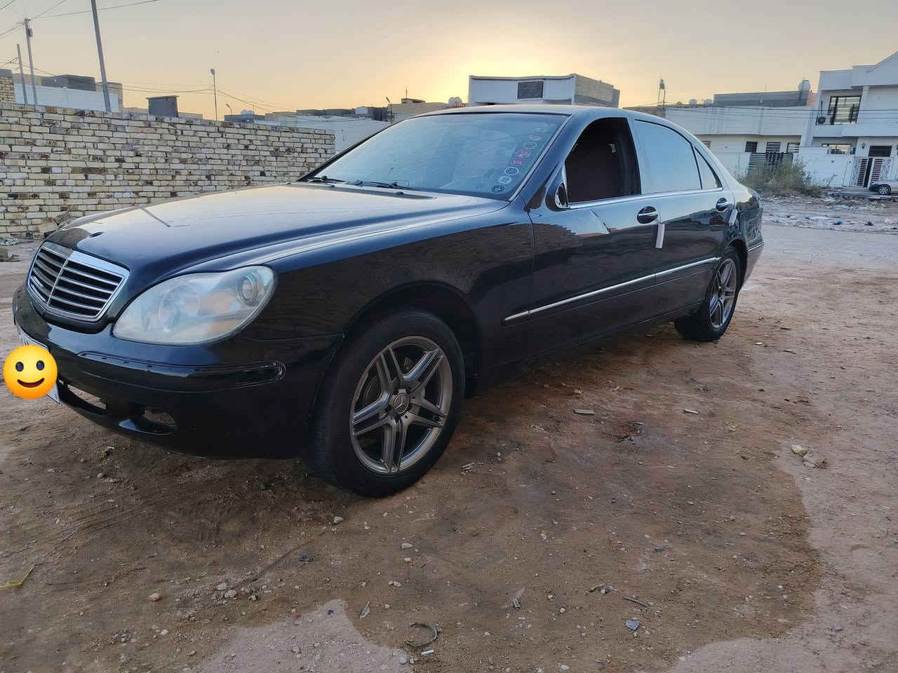 السلام عليكم للبيع  مارسدس غواصه موديل 2002 اصل   رقم سليمانيه الماني  تحويل مباشر محرك وكير راس الثور مكفوله من الضربه صبغ حراري درجه اولى  تخم تاير حداديه جديده   سياره بيها ناوقص بصيطه العنوان الديوانية رقم التلفون *********** السعر 53 وبيها مجال
