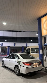 تۆیۆتا کامری ٢٠١٦ خلیجی ١٢٠کم حقیقی بێ سارد بێ بۆیاخ $ 205 📞:077345052...