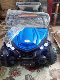 للبيع سياره اطفال شحن جديدة إستعمال قليل جداً السعر 125 الف مكاني بغدا...