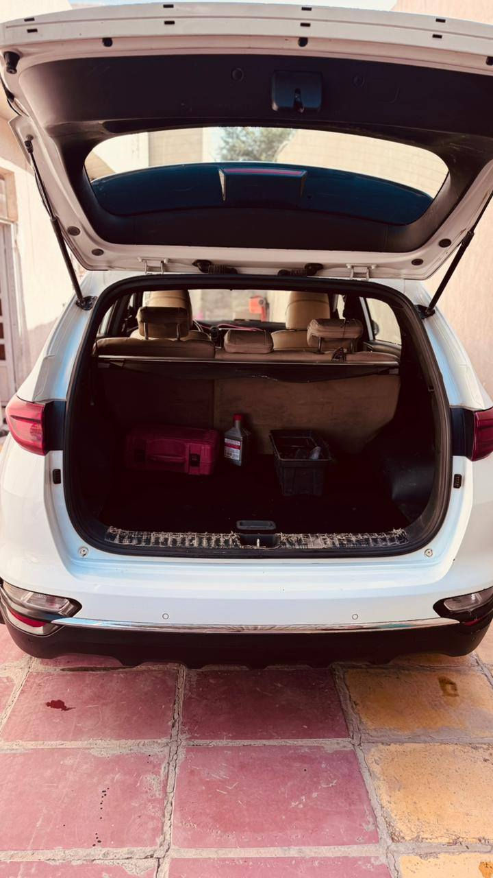 للبيع كيا سبورتج 2019 خليجي 
رقم بغداد اللوحات الجديدة سنوية مجدده 2030
ماشية ( 148 ) الف كيلو
مكفولة من التبديل والصبغ فقط صبغ بالدعامية الأمامية البلاستك
نص فول، سويج، حساس امامي، حساس خلفي، كامره خلفية، شاشة اندرويد، داخل بيجي، مري شفط، 3 أنظمة قياده
محرك 2000 دوش 
السعر 195$ بي مجال بسيط
العنوان بغداد جسر ديالى 
***********
