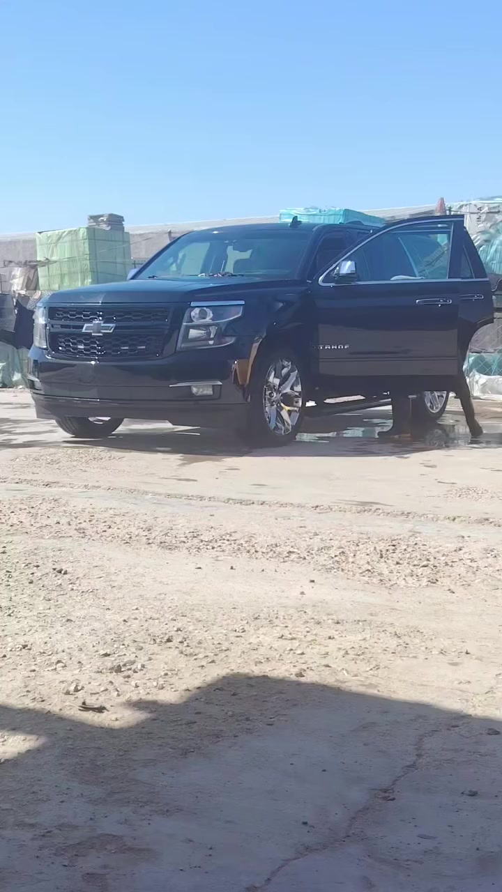 ادوات ادوات LTZ 2017 فول للاخير بيها جاملغين صبغ وبنيد ومفتوحه عربانة خلفية السعر ١٦٥ وبيها مجال حك الجيه
***********
