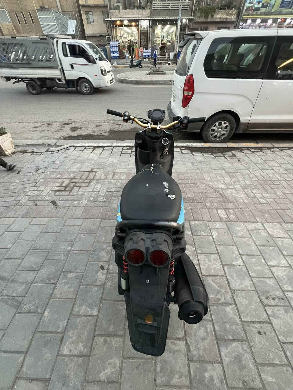 سلام عليكم سكنس جبلي صار شهرين من ماخذه موديل 2012 مكان مدينه صدر سعر 950 رقم ***********
