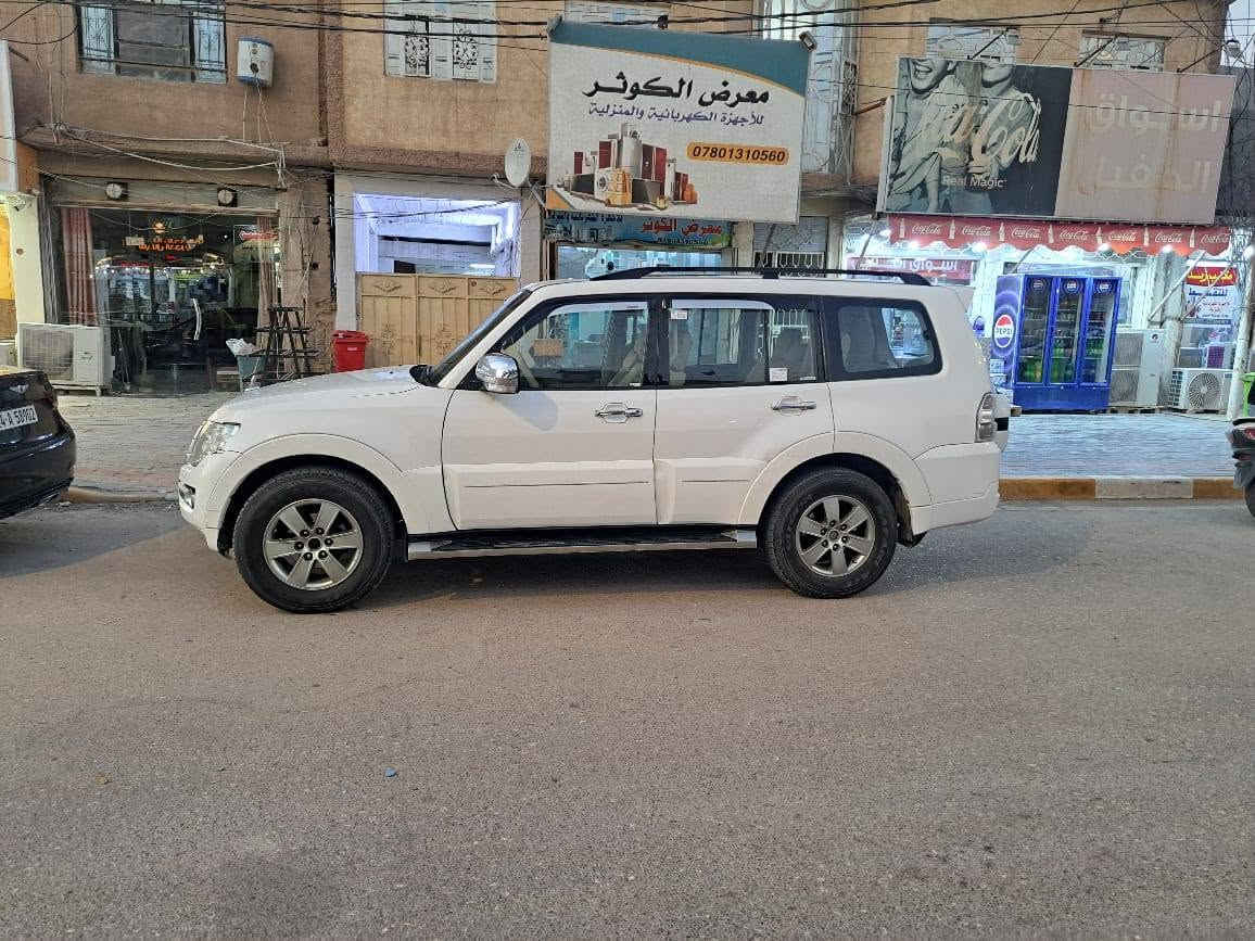 اللهم صلي على محمد وآل محمد
السلام عليكم 
باجيرو 2008 رقم بغداد انكليزي بأسمي 
فول مواصفات حبتور(مواصفات الحبتور معروفه)
مكينة گير تبريد حدادية كهربائيات درجة اولى 
السيارة مكفولة من الصبغ 
السعر (((117))) وبي مجال
مكان السيارة : الحله الجمعية
للاستفسار الاتصال على الرقم 
***********
