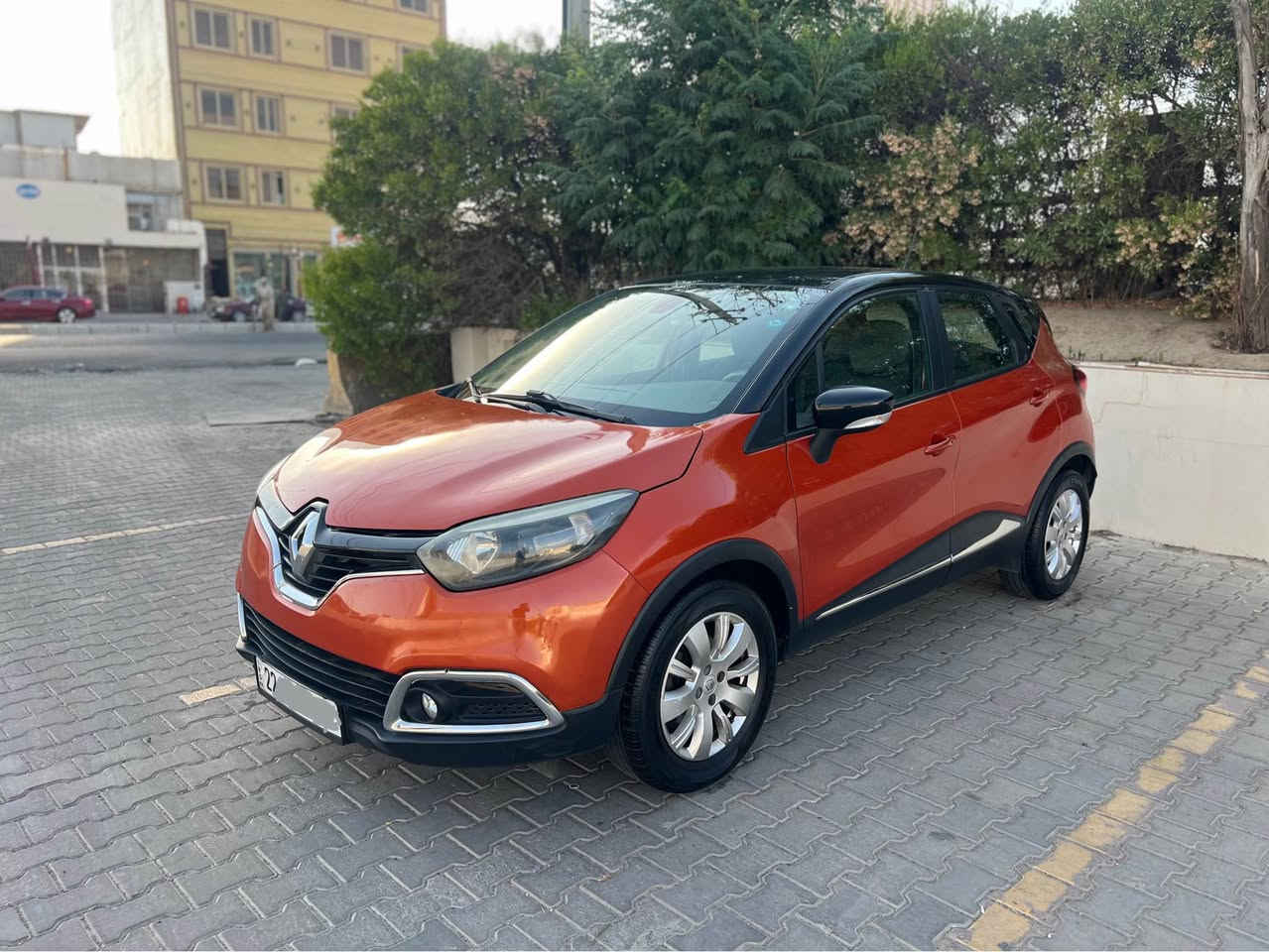 سعر ٧٧ورقە مجال  شوێن هەولێر *********** 
Renoult captur 2016 خلیجي  حساس Abs تۆماتیک جام کارەبا دەبل بەسمە حساس ٧٠ هەزار کم رۆشتووە ١پارچە سبوغ بێ لێدان گێرومەکینەوتەبرید هەموو شتەکی بەشەرت فەحس نەکرایتەوە سەیارەکە دووەم دەستە سفری شەریکەی مهند
سەنەوی وژینگەوریگا ورەقەم نوێیە بەناوی خۆمە 
مەکینە ( ١.٢ تۆربۆ ) اقتیصادي بەنزین 
عربي
سعر ٧٧ورقە مجال مکان اربیل *********** واتساب
رینو کابتور ٢٠١٦ خليجي توماتیک جام کهربا abs
٧٠ الف کم ماشي سفر شرکە مهند ١قطعە سبغ بدون ضربە 
گیرومحرک تبرید کل مکفولە کل بشرط فحس مو مفتوح
سنویە ورقم جدید سیارە بإسمي أربيل, العراق
