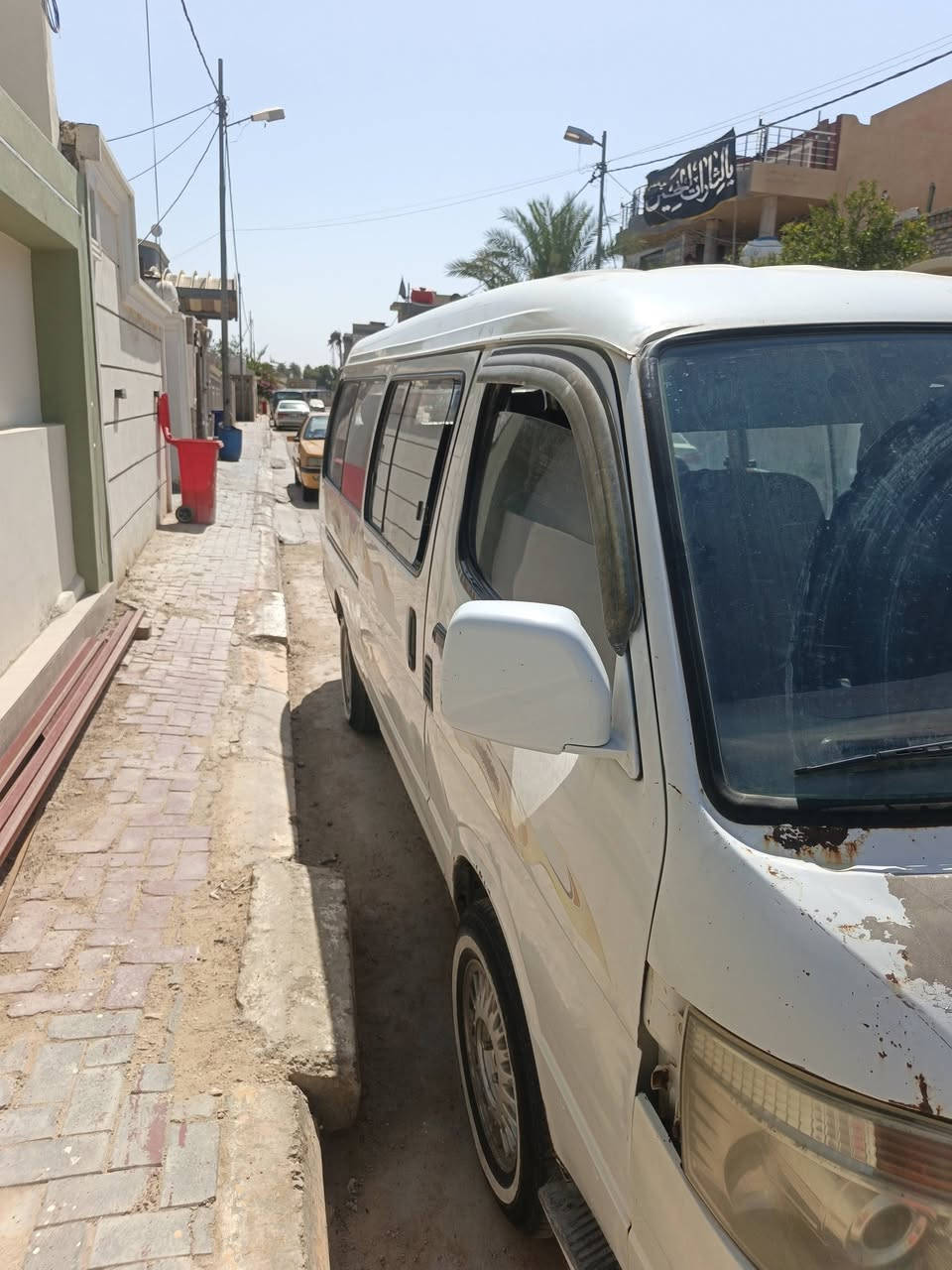 السلام عليكم فتون للبيع الاستفسار***********
