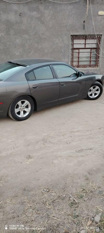 سلام عليكم جارجر٢٠١٣ رقم بغداد بسمي سنويه نافذه ٢٠٢٩ محرك وكير وحداديه جاهزه مواصفات عاديه بيه صبغ حزام بدون ضربه مكفوله شواصي الغود دواخل من صبغ مكانه الرميثه رقم
***********
السعر 90
