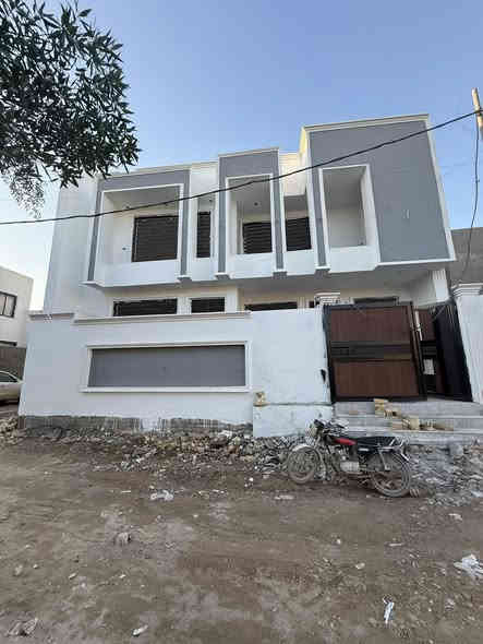 🏘️/ دار للبيع المساحة ١٧٥ م طابو زراعي سند 

              الواجهة ١٢ م / النزال ١٤.٥ م 

🧱/بناء حديث قيد الانشاء استلام عند التكملة 

الطابق الاول / مطبخ . هول . استقبال . غرفتين نوم . مجمع صحيات . حديقه داخلية . صحيات خارجية 

الطابق الثاني / ثلاث غرف نوم . هول . مجمع صحيات 

🌏الموقع / شارع ٨٠ مجاور شركة عراق البدر  خلف التجاري مباشرةً 

لمعرفة السعر// يرجى مراسله الصفحه 
 
للاستفسار اكثر مراجعة مكتب 

#بشار_للعقار_والمقاولات بدايه شارع الحسينية من جهة شارع ٦٠ 

***********                  ***********
