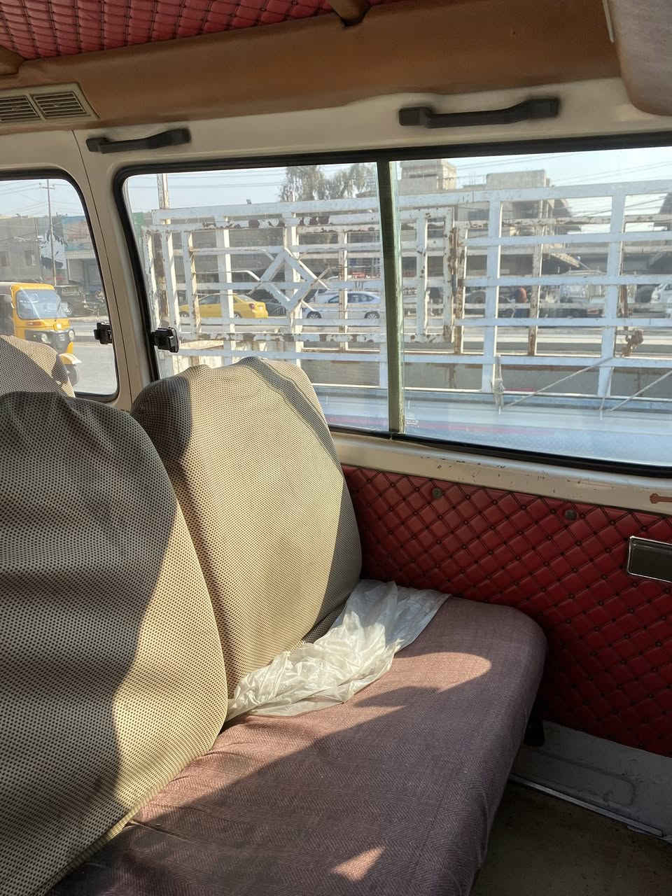 فتون شرطية لبيع موديل 15 سيارة خير من الله جديدة ماشية 160 استلام شركة مصبوغة جمالية حزام بدون قطرة معجون 
السعر 75 المكان بغداد 
***********
