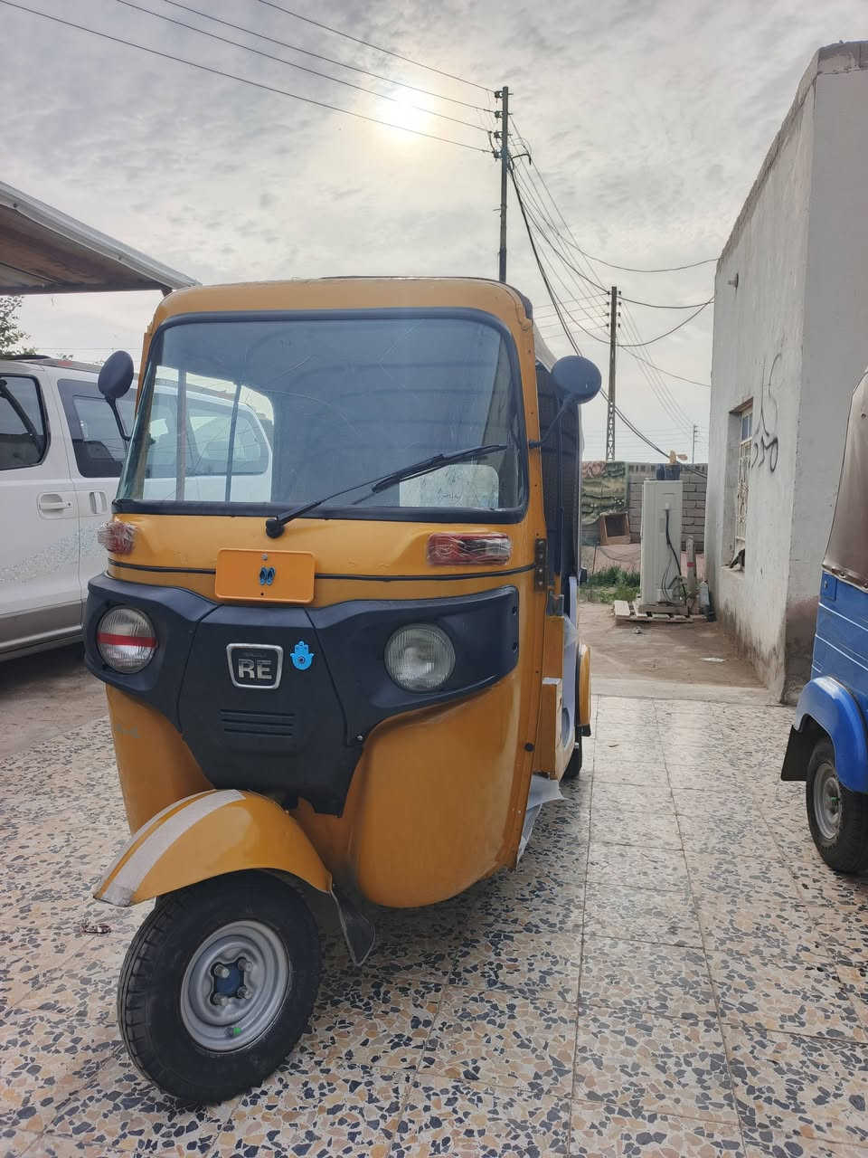 اسلام عليكم تكتك ١٩ رقم وسنويه
تكتك الكشره كفاله خير من الله 
مكينه لاتنقيص لاتبخير 
فراش دوشمه  تخم تاير 
المكان بل عزير 
السعر ٥  ونص وبيها مجال 
الاستفسار ‎***********
