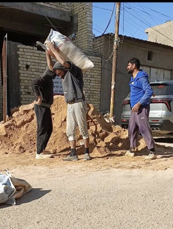 سلام عليكم كادر تصعيد على ظهر كافة مواد البناء مكانه بغداد أتصل وبخدمتك التزام  ***********
