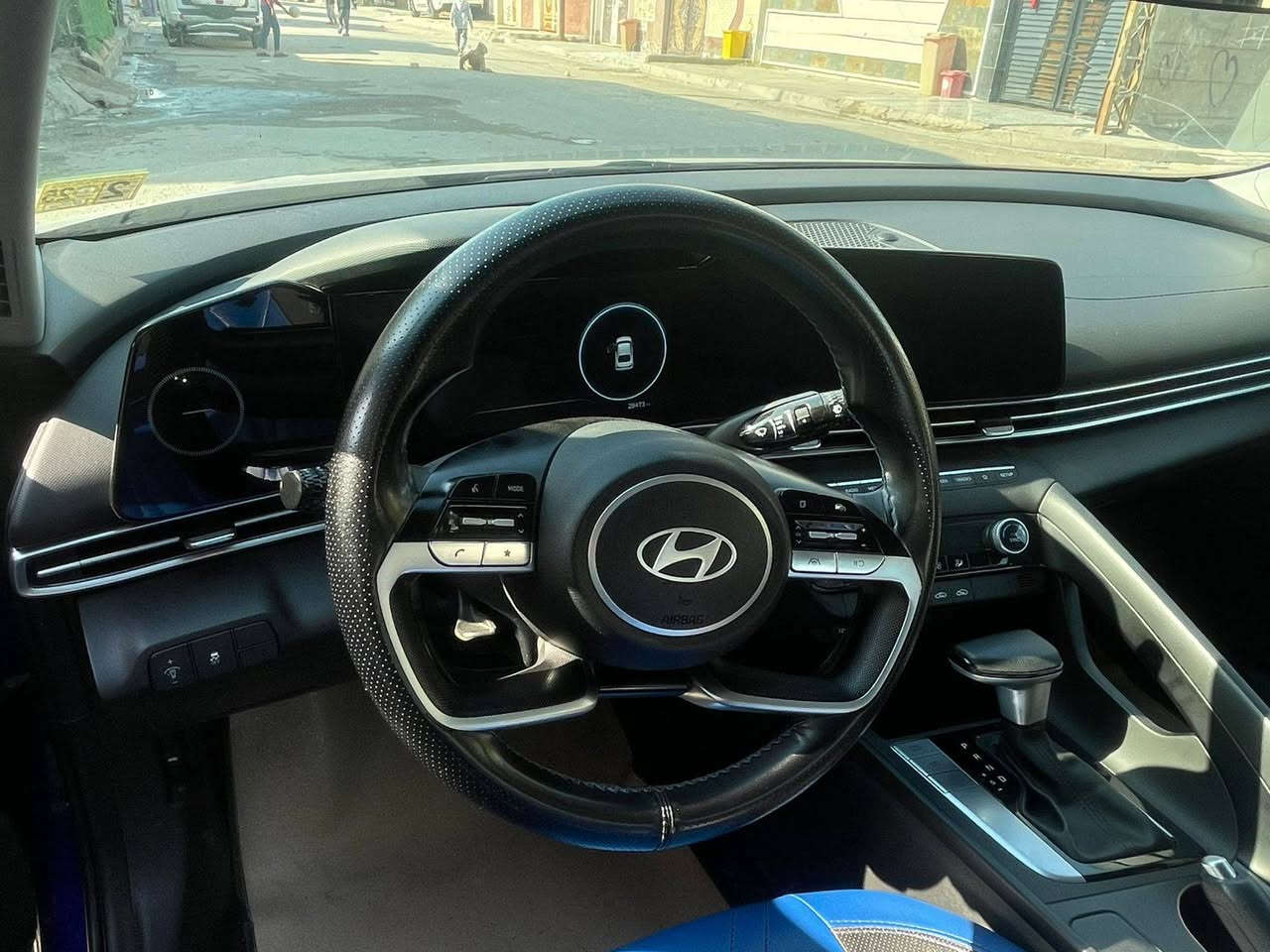 السلام عليكم النترا للبيع موديل 24 ماشي 28 العنوان بغداد الشعب ب 163 وبيها مجال غير متواجد على الفيس واتساب او اتصال***********
