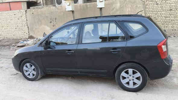 كيا روندو 2008كارنز 2400 دوش السعر78 ورقه
كير ومحرك وتبربد وتدفئه وكهربائيات مكفوله
ماشيه 170 الف
صدر وتخم وباتري تاير جدد
رقم بغداد الماني سنويه جديده
السعر 78 ورقه 
سيارة بدون حادث فقط 3 قطع وشويه اثر جرد
اللون اسود كذاب 
السيارة ترهم تحويل مباشر وترهم وكاله عامه 
***********
***********
