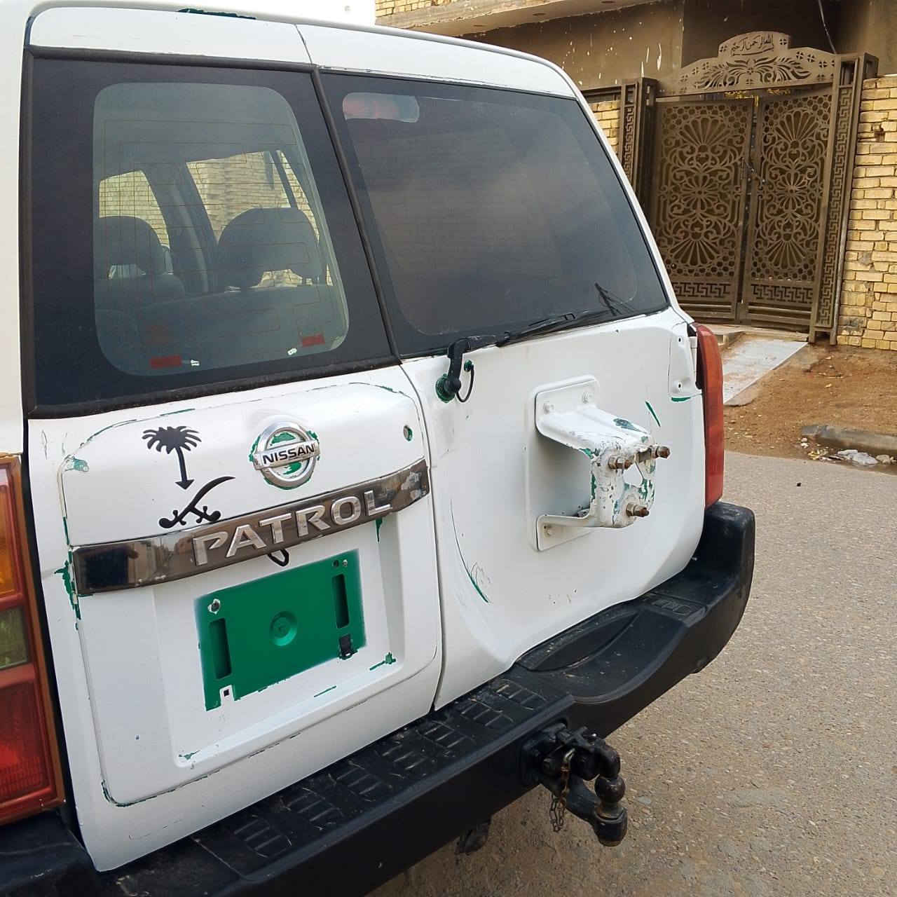 السلام عليكم نيسان باترول مزاد داخليه2008 VTC/4800اوتماتيك كير مكينه اكسنات حداديه كفاله بدون حادث بدون معجون سياره  بيها كتاب وكاله باسم المشتري ام الباركود اوراقها واصله للترقيم  السعر 75 وبها مجال 
***********
***********
