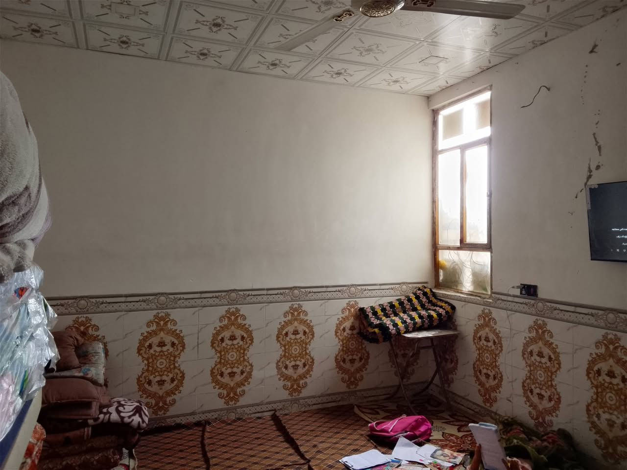 السلام عليكم بيت لبيع مكان كربلاء لسواده
مساحه 100 متر مربعه 
***********
