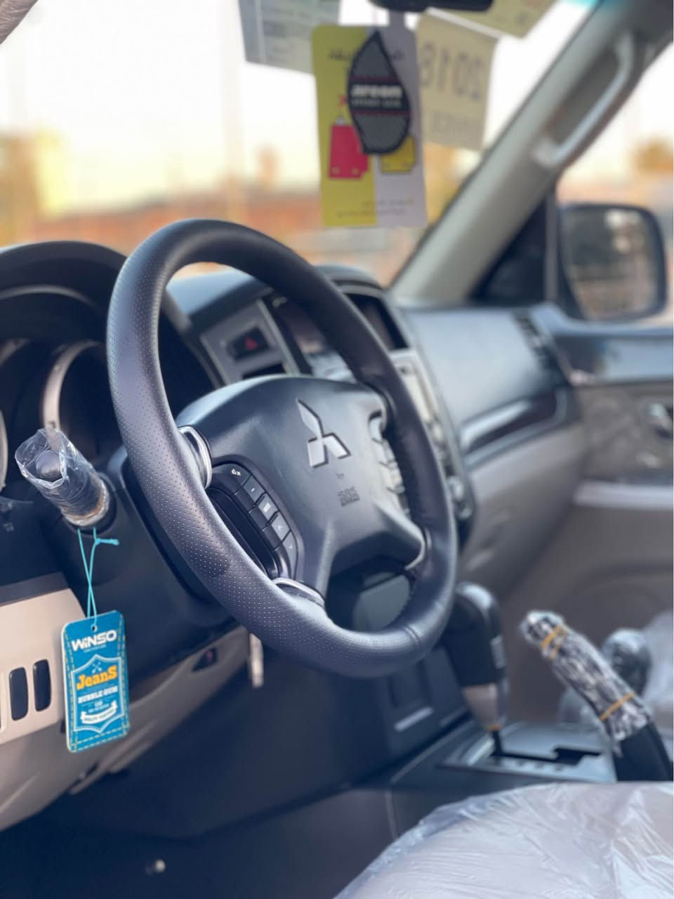 سعر جوه سوق ١٨٩ ورقة 🔥🔥👋🏻👋🏻👌👌

باجيرو ٢٠١٨ مواصفات كويتية كفاله عامه…. 🪬🪬

ماشية ١٠٧ الف كم حقيقي شرط 
سيارة بسمي تحويل مباشر…. 

محرك ٦ سلندر ٣٥٠٠ مرغوب ممفتوح 👍

سيارة صونر موجود// بدون صبغ بدون بارد… 👍🏻

مواصفات كويتية نص فول// 
فتحه. تحكم ستيرن. مرايه كهربائي. حساس. كاميرا. 
داخل ساج. دبل گير. تحديد سرعة. بلاجكتور. ٧ راكب. 
فور ويل. زينون. ٢ سويج بيلادي… 

محرك گير مكفول ممفتوح 
صدر حداديه جاهزه 

مكان سيارة اربيل// *********** واتس أب ☎️☎️ أربيل, العراق
