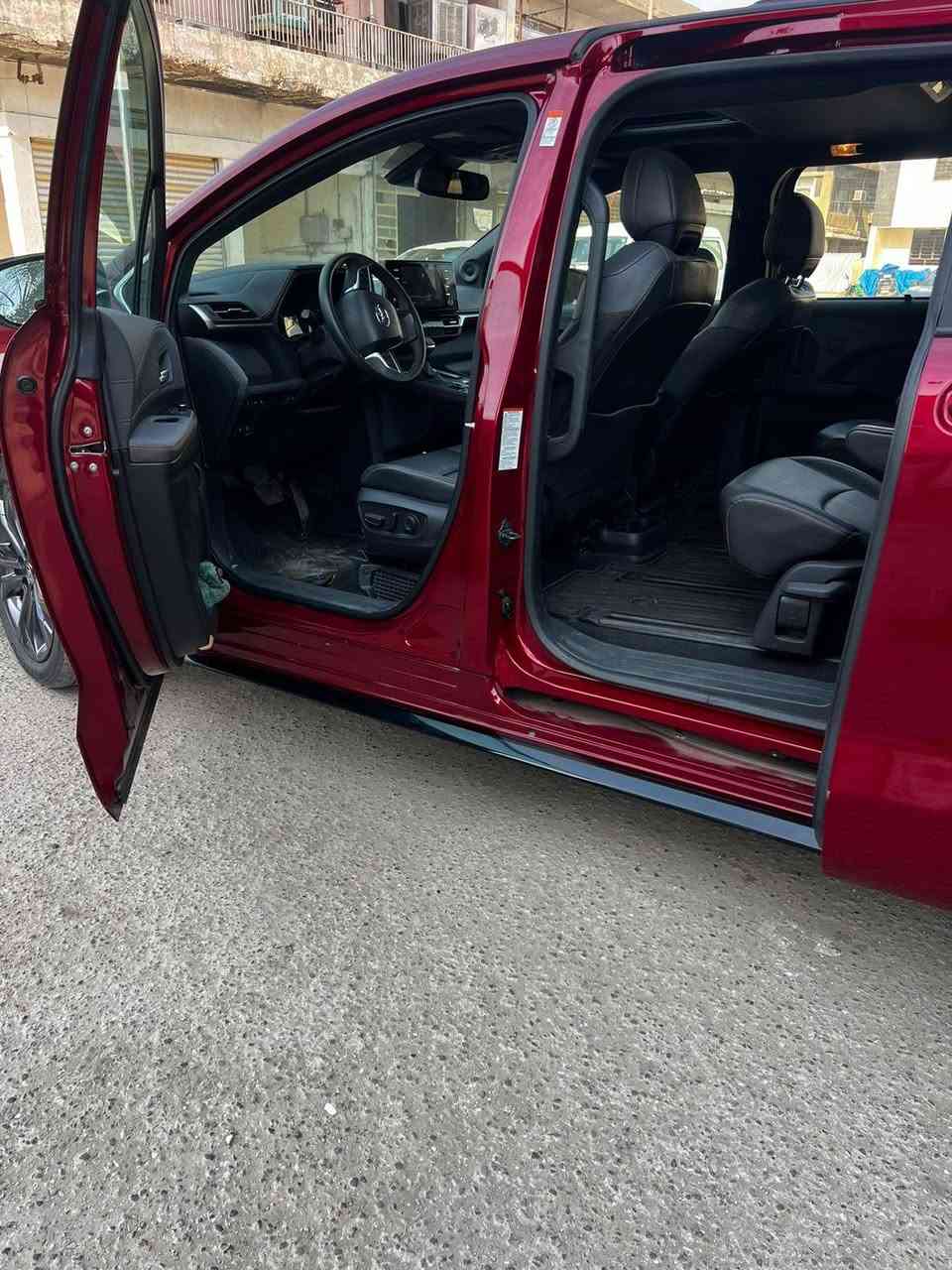 مكلف بالنشر 
السلام عليكم تويوتا سيينا 2024 sxe يعني فول رقم بغداد حادثها قبق جنطه مبدل ومصبوغ رقم بغداد تحويل ثاني يوم سيارة مواصفات حلوه و حادث خلفي وخفيف وايرباك سليم وماشية قليل سيارة جديده جدا وضع الشركة مكانها شارع فلسطين والسعر 330 وبيها مجال بسيط حك الجية
للاستفسار على الرقم *********** ابو احمد
ملاحظه اني مكلف بالنشر يعني فقط عبر اللاتصال مع صاحبها او التواصل معه على الواتساب
