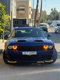 Dodge Challenger 2018  عداد المسافه 78 الف كيلو متر   موصفاتها فول  سل...
