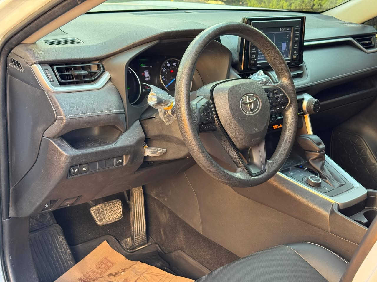 تويوتا راف فور 2020
صنف xle اعلى مواصفات
لون لؤلؤي مميز

تحدي بنظافتها

جمرك جديد لم تستخدم بالمملكه

بسعر حرررق
وارد امريكي

دفع رباعي 4×4

بسعر مغري

عداد قليل اصلي 60 الف

اقتصاديه جدا 380 كيلو بالتنكه

3 انضمه قياده NORMAL +SPORT +ECO 

جير توب ترونك + اتوماتيك

فحص كامل 7 جيد

فتحه سقف 3 حركات

 كاميرات اماميه و خلفيه

شاشه نفجيشن خرائط كبيره 

كراسي كهرباء مدفيه 

غرفه جلد اسود نظيفه جدا

شاحن وايرلس

رادار امامي و خلفي مفعل
مانع تصادم

تحديد مسارب
حساسات اصطفاف ذكي امامي وخلفي 

تحكم كامل بصمه

حساسات Bsm للتجاوز الخاطئ

تحديد مسارب
مكيف منفصل امامي وخلفي

جميع الاضويه full led 

جنطات المنيوم اصليه

ثلاجه وسط 

جهاز إنذار اصلي ضد السرقه

اضائه ترحيبيه

هاند بريك كهربا

اضويه انفاق

واضافات كثيره

كوشوك جديد نخب

غيار زيوت وفلاتر وبواجي  جديد

كاش او اقساط على سنه

مطلوب ،22300 دينار

افحص وين مابدك

للاتصال ٠٧٩٥٥٨١٢٨٣


**إذا كنت صاحب هذا الإعلان وتريد حذفه لأي سبب، رجاءا أرسل رسالة إلى الدعم الفني**