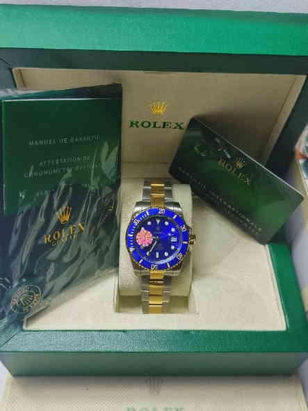 رولكس اوتماتيك ماستر خزن طاقة ٣٠ساعة لا مينوس مضيئ بالكامل وزن ثقيل السعر ٨٠الف كامل الملحقات مكاني الشعب ***********
